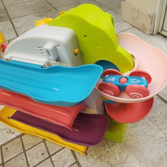 Ball Drop Toy - 2 in 1 Developmental Car Ramp Race Track & Ball Popper Tracker - Picture 5 of 6